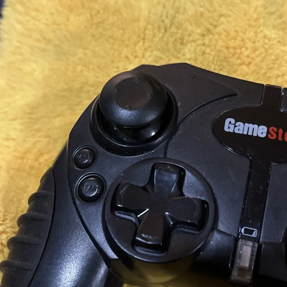 GameStop 2.4GHz Wireless Microsoft OG Xbox Controller - For Repair Corrosion